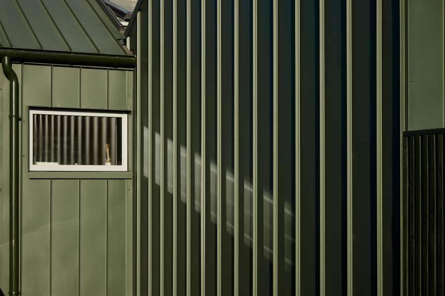 Alle Achtung – eine tolle Gartenlaube mit Stahlprofilen!, Gladsaxe Møllevej 75, Garten Nr. 26, 2860 Søborg, Dänemark